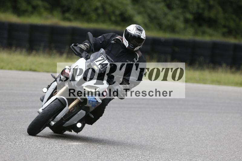 /Archiv-2025/22 06.06.2025 DISCOVER the BIKE ADR/Bike 2 gelb/74